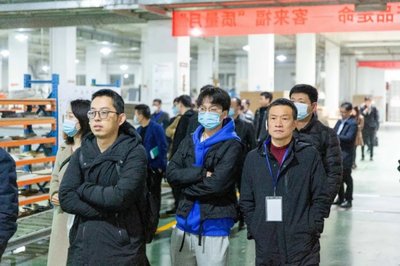 热烈欢迎专精特新班嘉宾莅临客来福参观考察